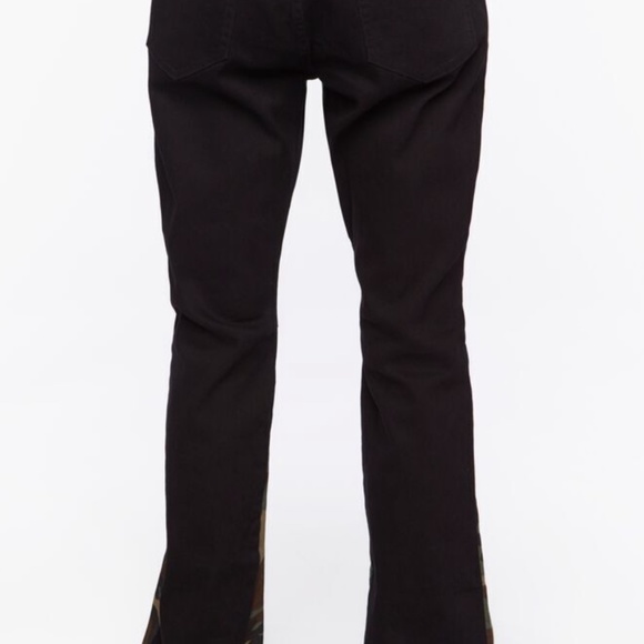 Forever 21 Men's Black with Camo Insets Flare Jeans size 33 - Picture 3 of 5